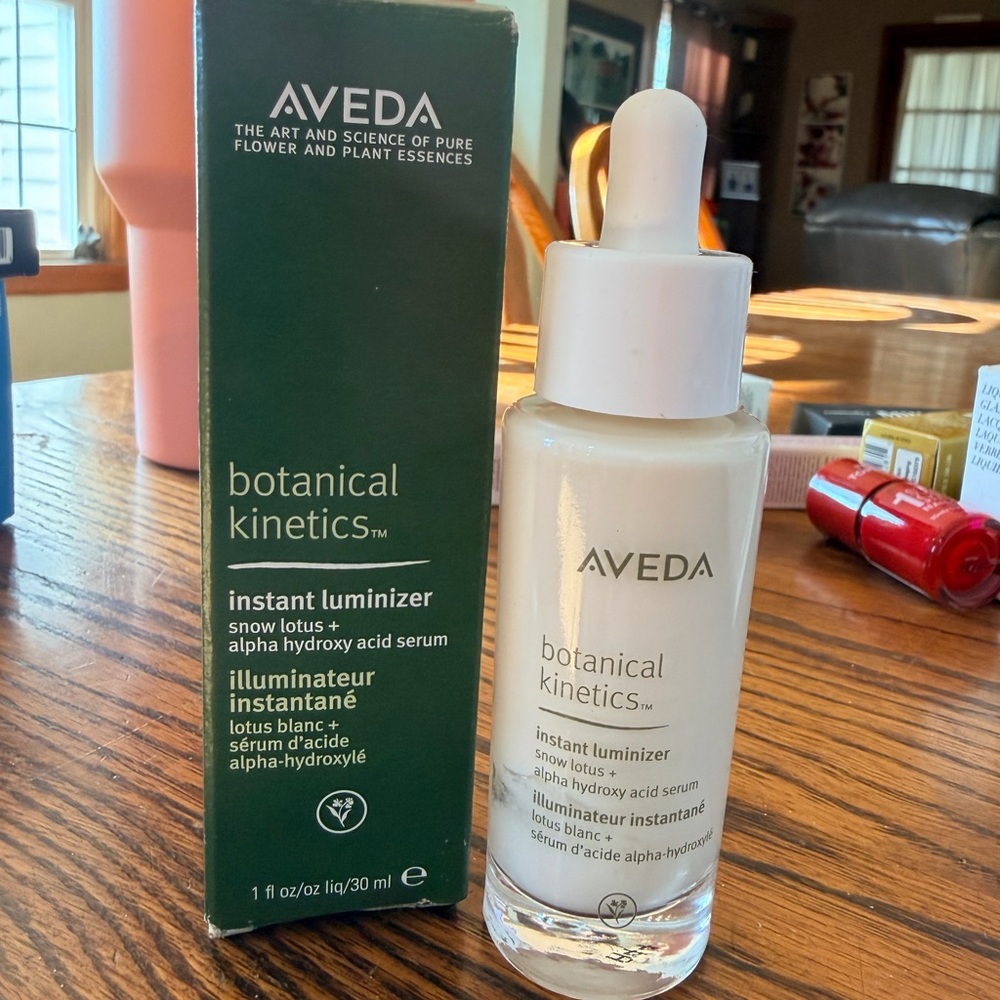 Aveda Botanical Kinetics Instant Luminizer Snow Lotus + Alpha Serum 1 oz. NWT